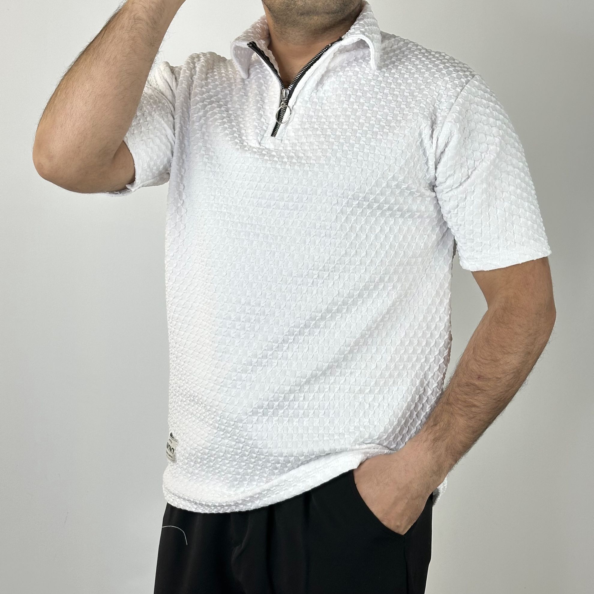 تصویر  تیشرت پارچه بیسکویتی یقه نیم زیپ