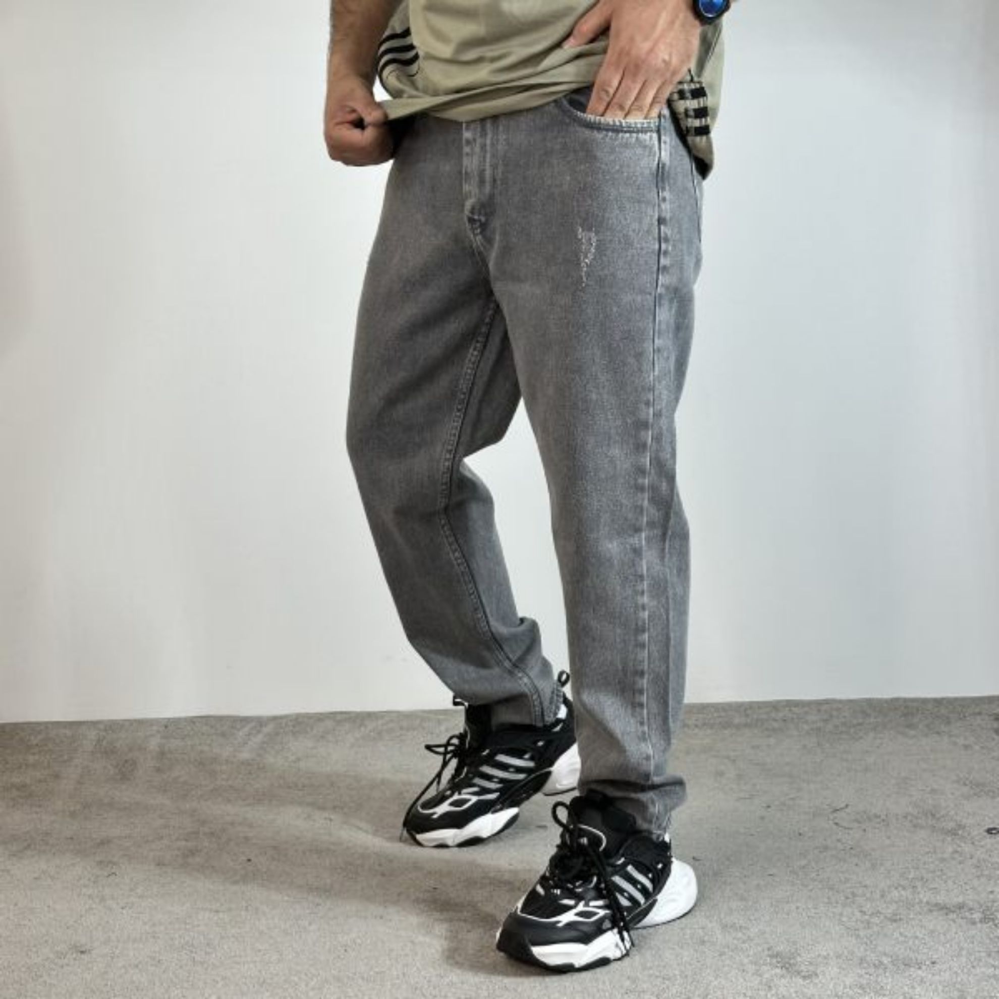 تصویر  شلوار مام فیت