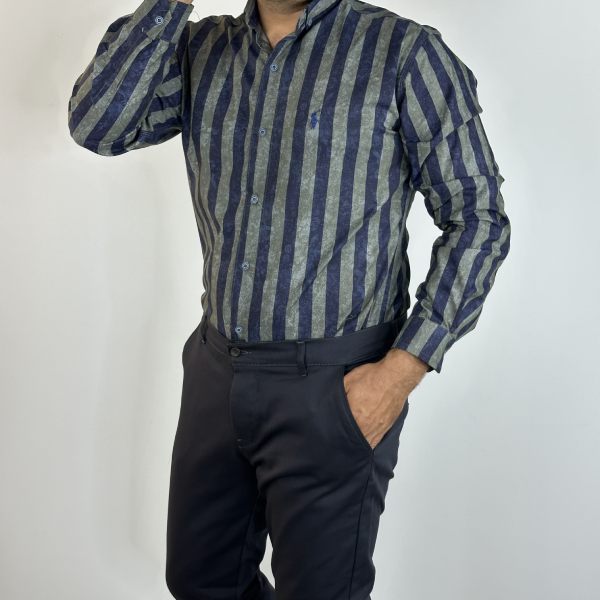 تصویر  پیراهن راه راه